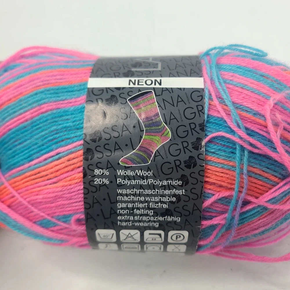 Lana Grossa Meilenweit Neon Yarn 1 Skein 80% Wool 20% Poly Italy‎